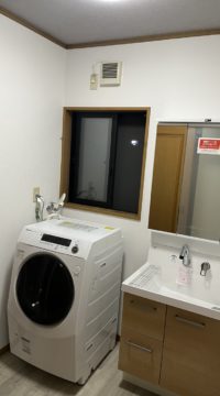 洗面台：福島県福島市　内装もきれいな洗面室リフォーム
