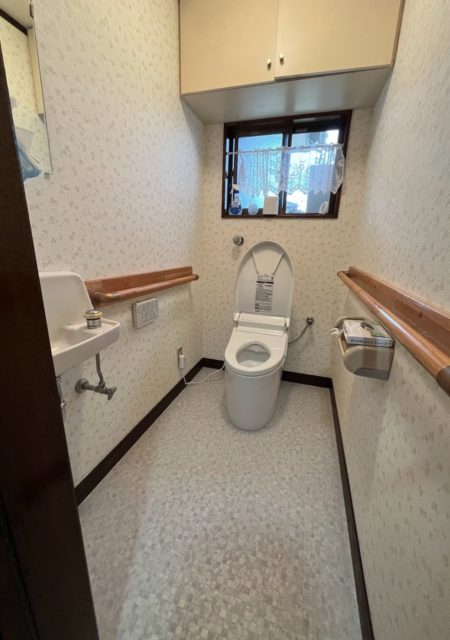 トイレ：福島県伊達市　内装一新トイレリフォーム