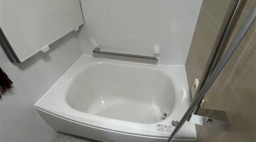 お風呂：福島県郡山市　シンプル浴槽の浴室リフォーム