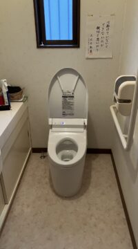 トイレ：福島県福島市　お手入れ簡単トイレリフォーム