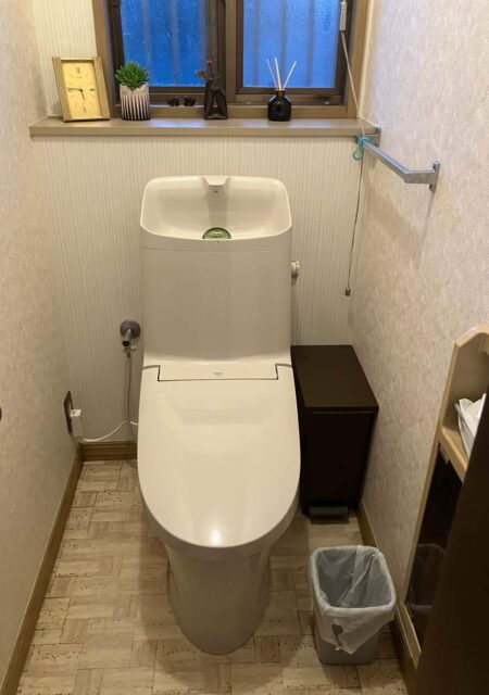 トイレ：福島県　 LIXIL　アメージュシャワートイレ2グレード工事