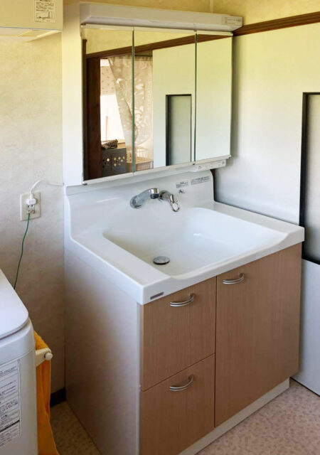 洗面台：福島県耶麻郡　使いやすさ重視の快適な洗面化粧台リフォーム