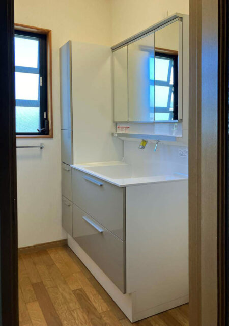 洗面台:福島県 コンパクトでもしっかり収納できる洗面台リフォーム